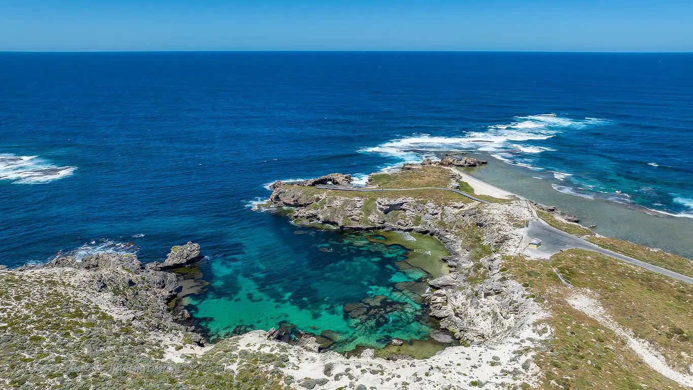 Narrow Neck